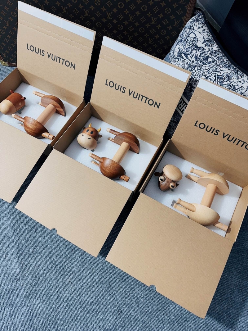 LV